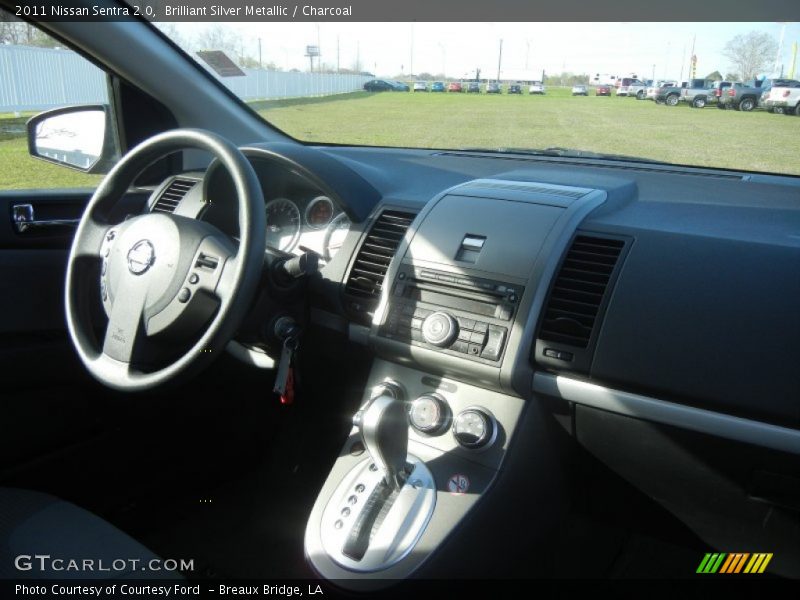 Brilliant Silver Metallic / Charcoal 2011 Nissan Sentra 2.0