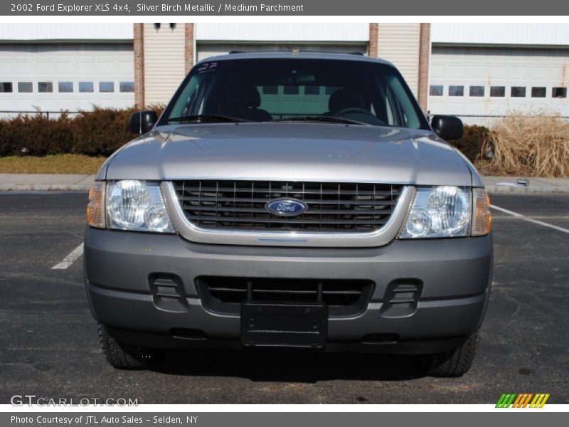 Silver Birch Metallic / Medium Parchment 2002 Ford Explorer XLS 4x4