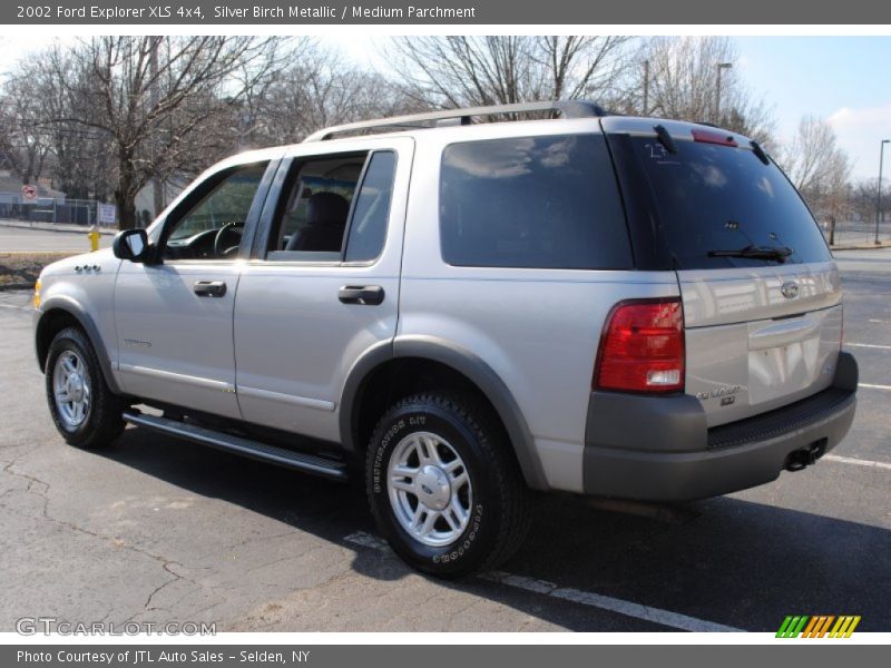 Silver Birch Metallic / Medium Parchment 2002 Ford Explorer XLS 4x4