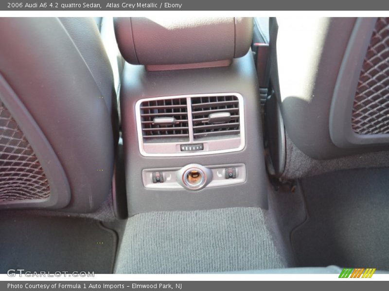 Atlas Grey Metallic / Ebony 2006 Audi A6 4.2 quattro Sedan