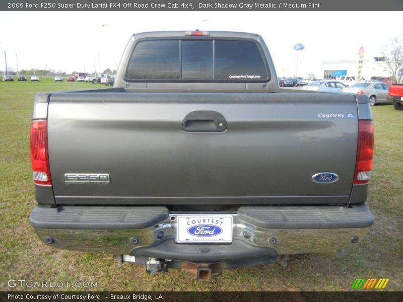 Dark Shadow Gray Metallic / Medium Flint 2006 Ford F250 Super Duty Lariat FX4 Off Road Crew Cab 4x4