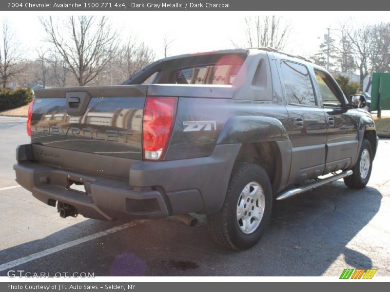 Dark Gray Metallic / Dark Charcoal 2004 Chevrolet Avalanche 1500 Z71 4x4