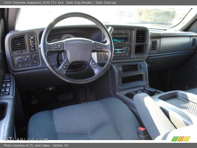 Dark Gray Metallic / Dark Charcoal 2004 Chevrolet Avalanche 1500 Z71 4x4