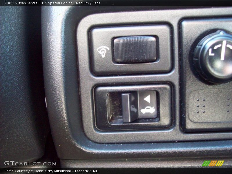 Radium / Sage 2005 Nissan Sentra 1.8 S Special Edition
