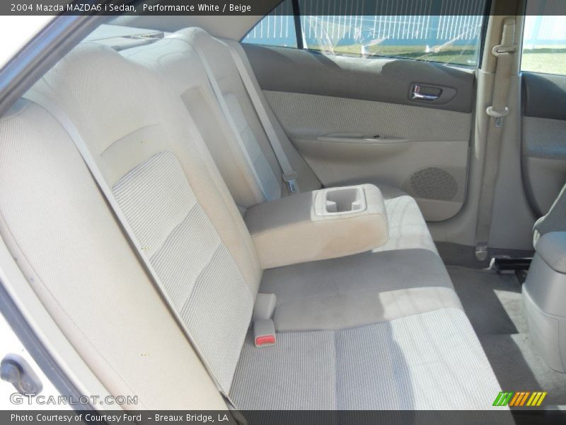 Performance White / Beige 2004 Mazda MAZDA6 i Sedan