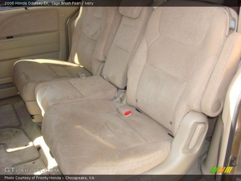 Sage Brush Pearl / Ivory 2006 Honda Odyssey EX