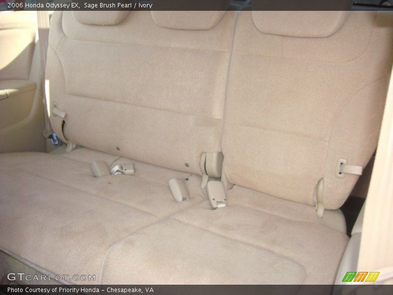 Sage Brush Pearl / Ivory 2006 Honda Odyssey EX