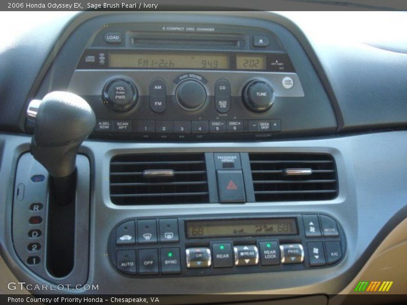 Sage Brush Pearl / Ivory 2006 Honda Odyssey EX