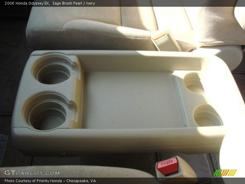 Sage Brush Pearl / Ivory 2006 Honda Odyssey EX