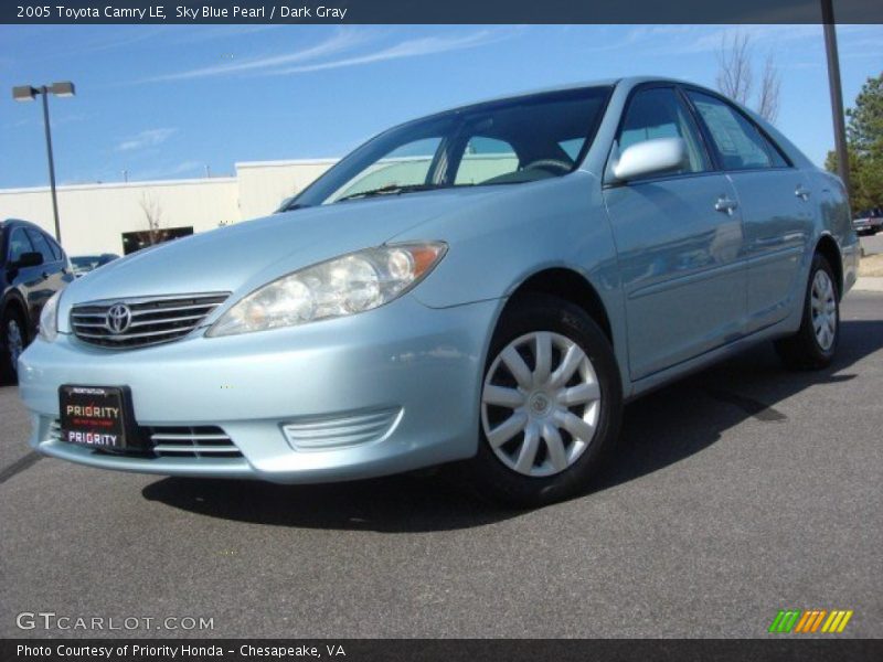 Sky Blue Pearl / Dark Gray 2005 Toyota Camry LE