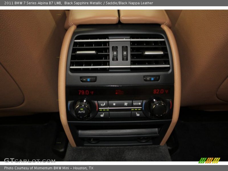 Controls of 2011 7 Series Alpina B7 LWB