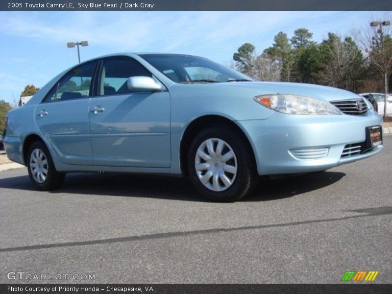 Sky Blue Pearl / Dark Gray 2005 Toyota Camry LE