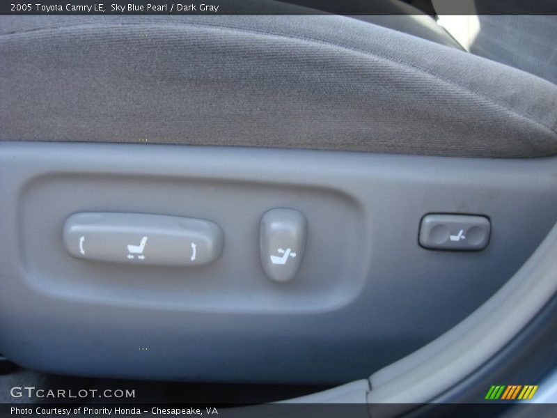 Sky Blue Pearl / Dark Gray 2005 Toyota Camry LE