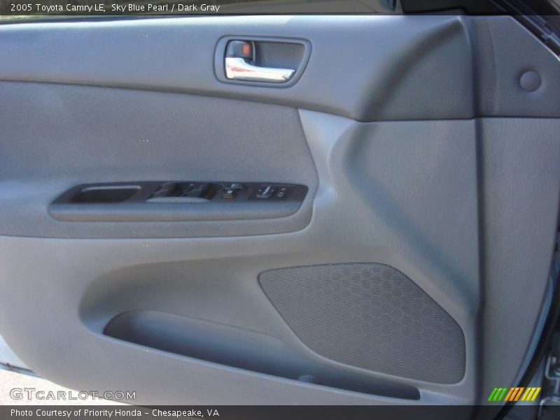 Sky Blue Pearl / Dark Gray 2005 Toyota Camry LE