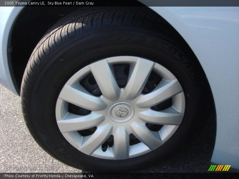 Sky Blue Pearl / Dark Gray 2005 Toyota Camry LE