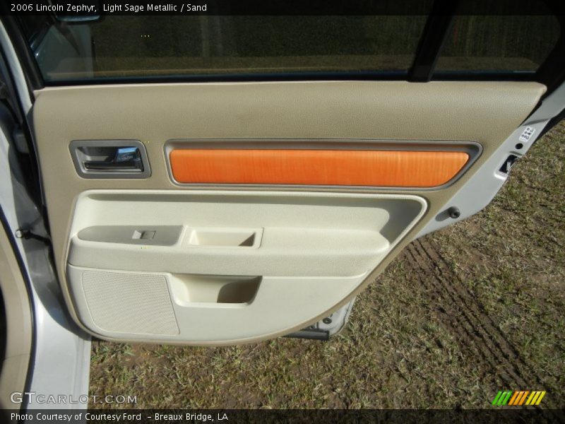 Light Sage Metallic / Sand 2006 Lincoln Zephyr