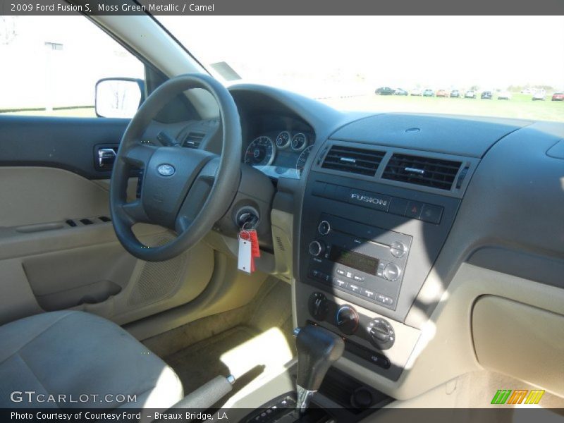 Moss Green Metallic / Camel 2009 Ford Fusion S