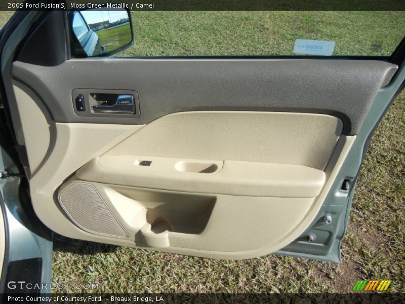 Door Panel of 2009 Fusion S
