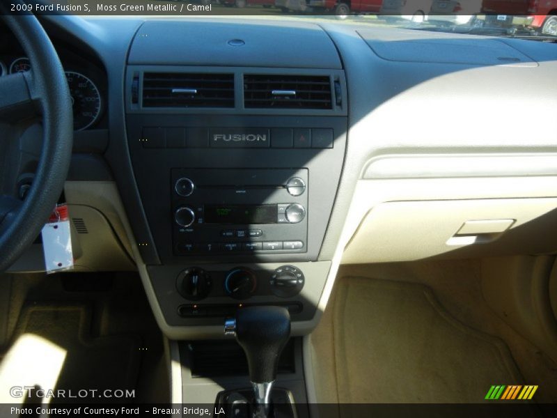 Moss Green Metallic / Camel 2009 Ford Fusion S