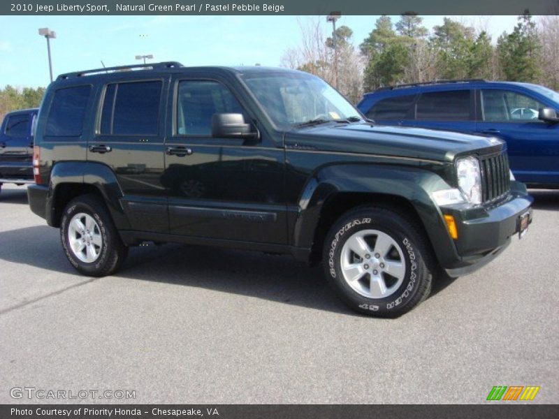 Natural Green Pearl / Pastel Pebble Beige 2010 Jeep Liberty Sport