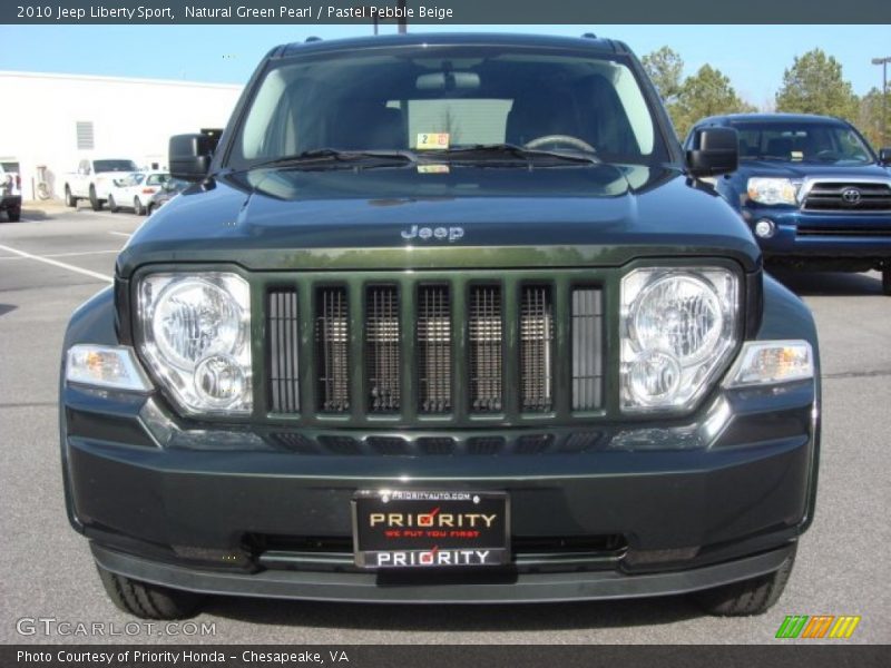 Natural Green Pearl / Pastel Pebble Beige 2010 Jeep Liberty Sport