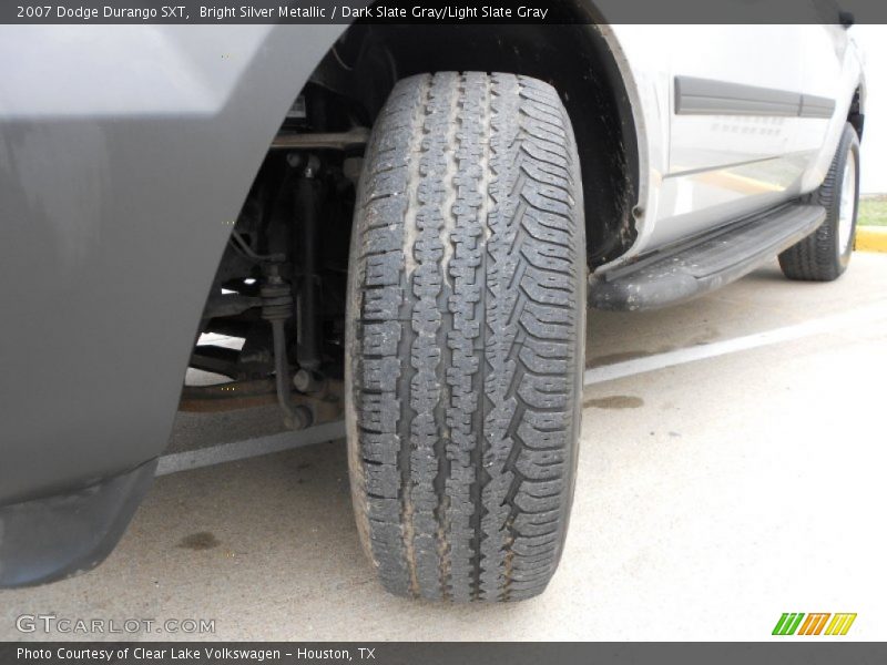 Bright Silver Metallic / Dark Slate Gray/Light Slate Gray 2007 Dodge Durango SXT
