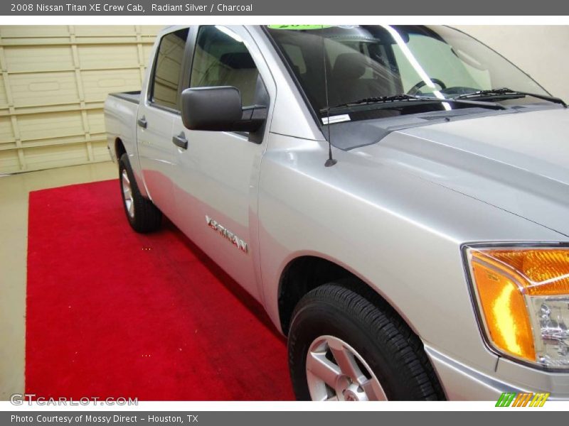 Radiant Silver / Charcoal 2008 Nissan Titan XE Crew Cab