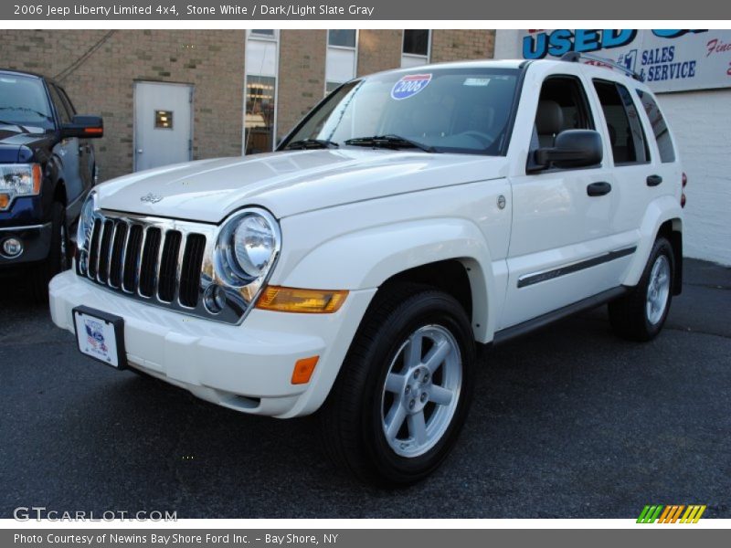 Stone White / Dark/Light Slate Gray 2006 Jeep Liberty Limited 4x4