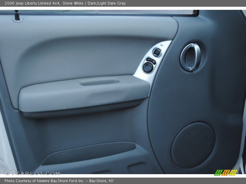 Stone White / Dark/Light Slate Gray 2006 Jeep Liberty Limited 4x4