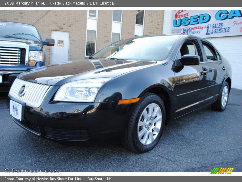Tuxedo Black Metallic / Dark Charcoal 2009 Mercury Milan I4