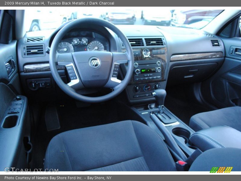 Tuxedo Black Metallic / Dark Charcoal 2009 Mercury Milan I4