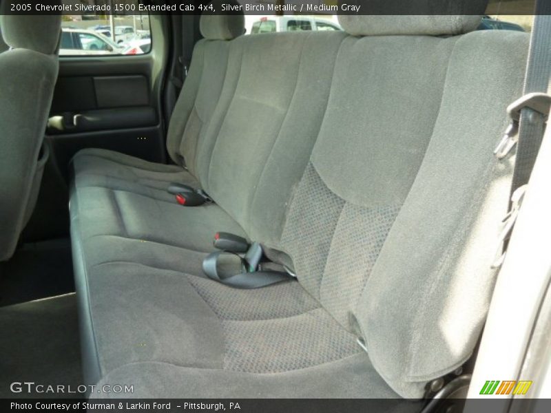 Silver Birch Metallic / Medium Gray 2005 Chevrolet Silverado 1500 Extended Cab 4x4