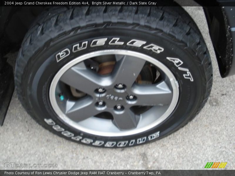 Bright Silver Metallic / Dark Slate Gray 2004 Jeep Grand Cherokee Freedom Edition 4x4