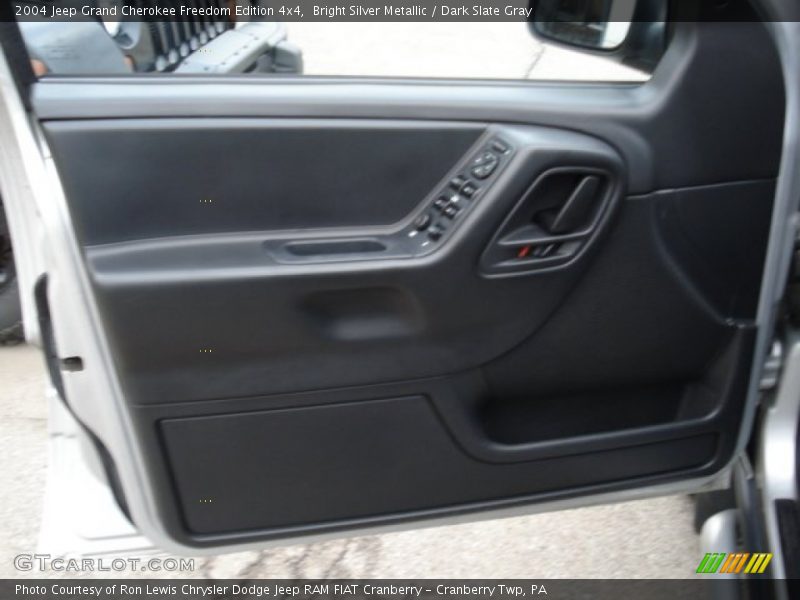 Bright Silver Metallic / Dark Slate Gray 2004 Jeep Grand Cherokee Freedom Edition 4x4