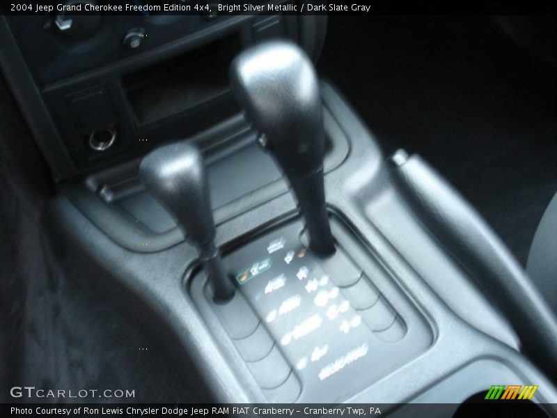 Bright Silver Metallic / Dark Slate Gray 2004 Jeep Grand Cherokee Freedom Edition 4x4