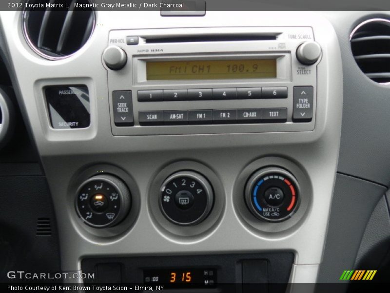 Magnetic Gray Metallic / Dark Charcoal 2012 Toyota Matrix L