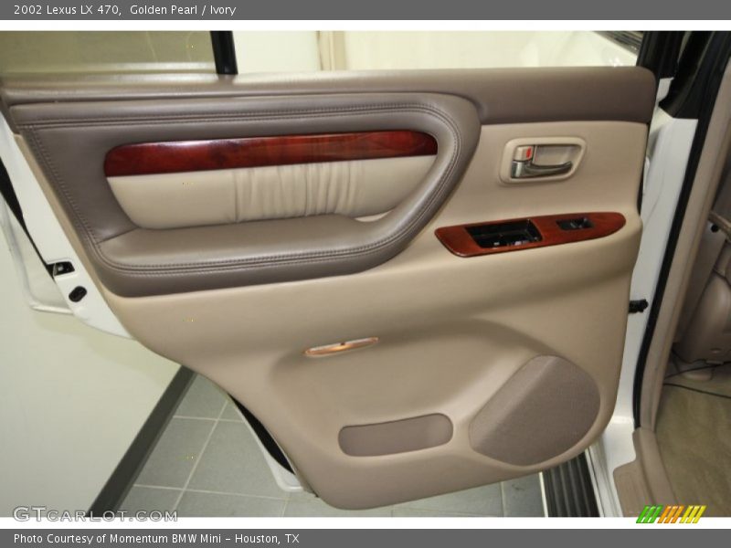 Golden Pearl / Ivory 2002 Lexus LX 470