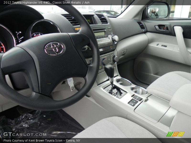 Classic Silver Metallic / Ash 2012 Toyota Highlander V6 4WD