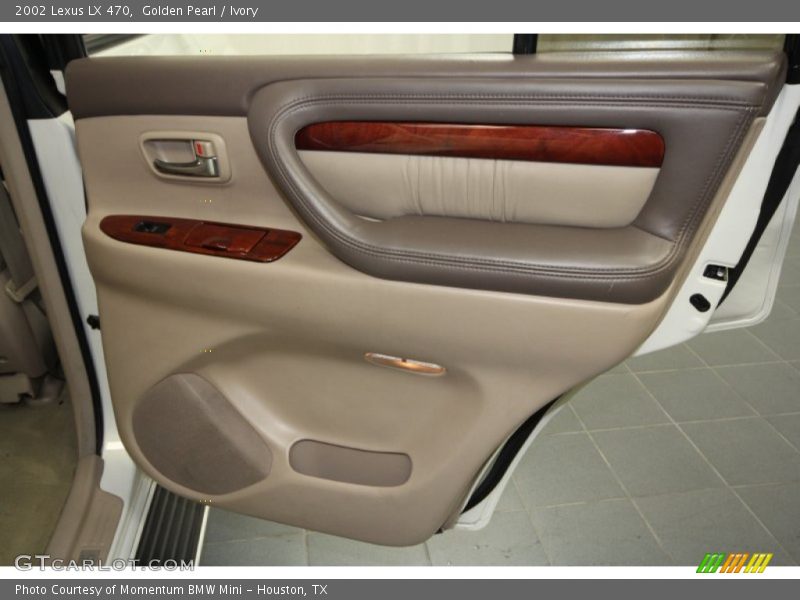 Golden Pearl / Ivory 2002 Lexus LX 470