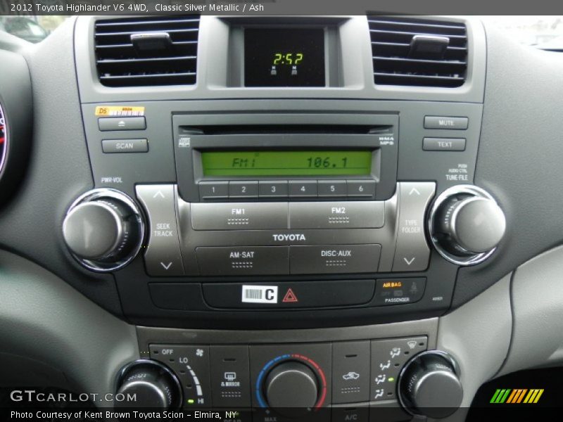 Classic Silver Metallic / Ash 2012 Toyota Highlander V6 4WD