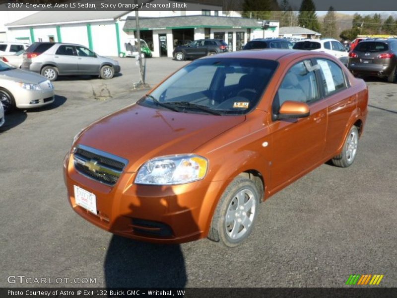 Spicy Orange / Charcoal Black 2007 Chevrolet Aveo LS Sedan