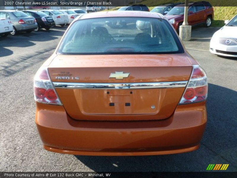 Spicy Orange / Charcoal Black 2007 Chevrolet Aveo LS Sedan