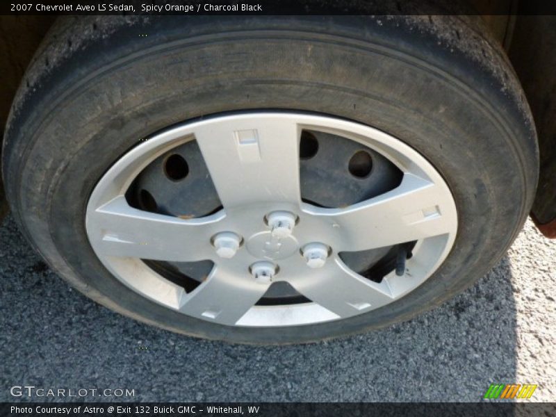 Spicy Orange / Charcoal Black 2007 Chevrolet Aveo LS Sedan