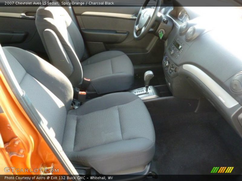 Spicy Orange / Charcoal Black 2007 Chevrolet Aveo LS Sedan