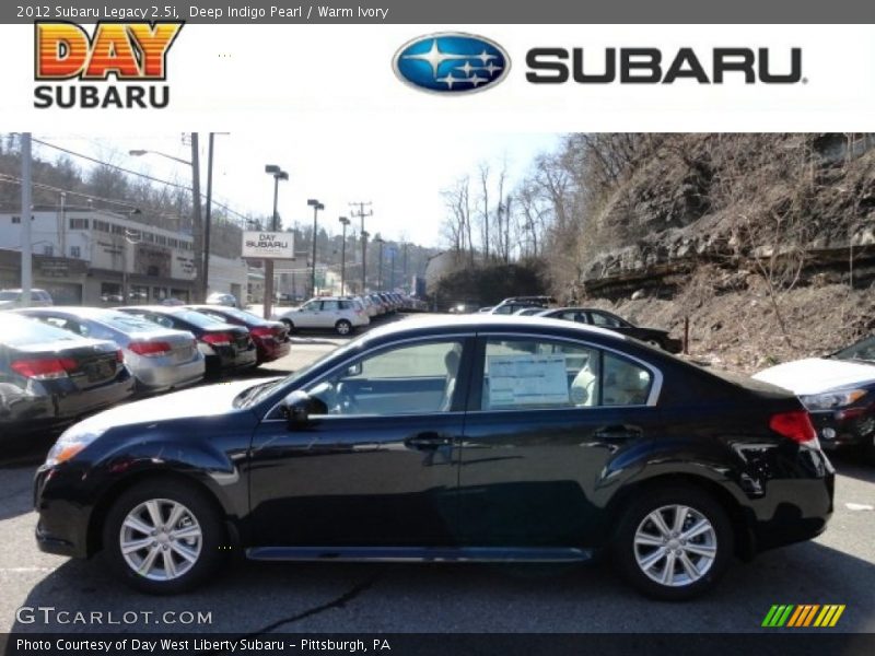 Deep Indigo Pearl / Warm Ivory 2012 Subaru Legacy 2.5i