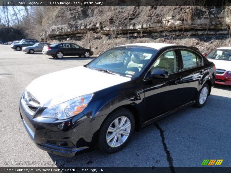 Deep Indigo Pearl / Warm Ivory 2012 Subaru Legacy 2.5i