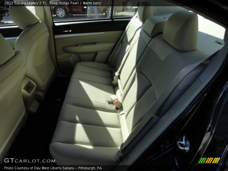 Deep Indigo Pearl / Warm Ivory 2012 Subaru Legacy 2.5i