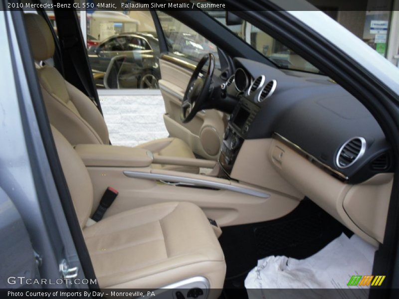 Palladium Silver Metallic / Cashmere 2010 Mercedes-Benz GL 550 4Matic