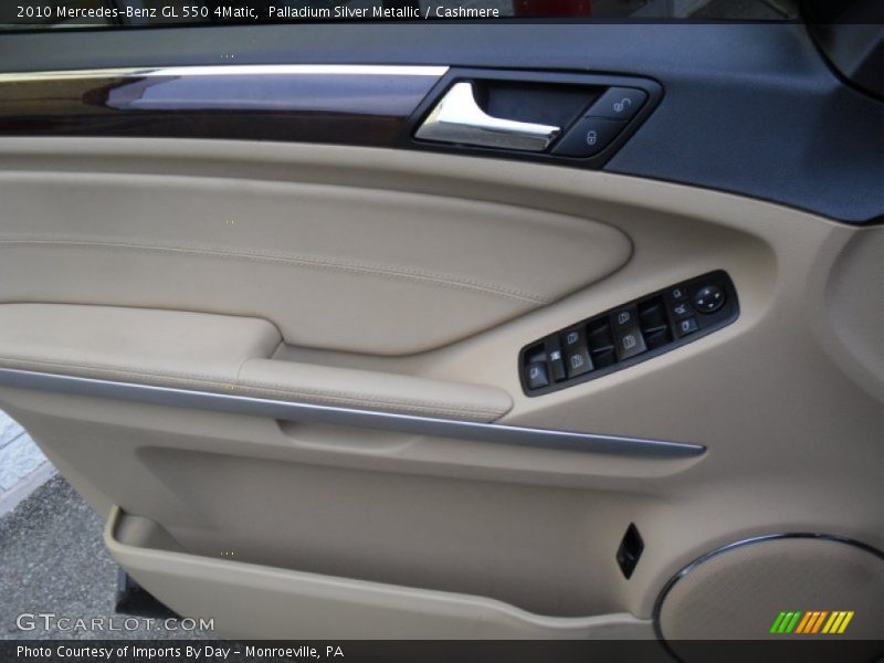 Palladium Silver Metallic / Cashmere 2010 Mercedes-Benz GL 550 4Matic