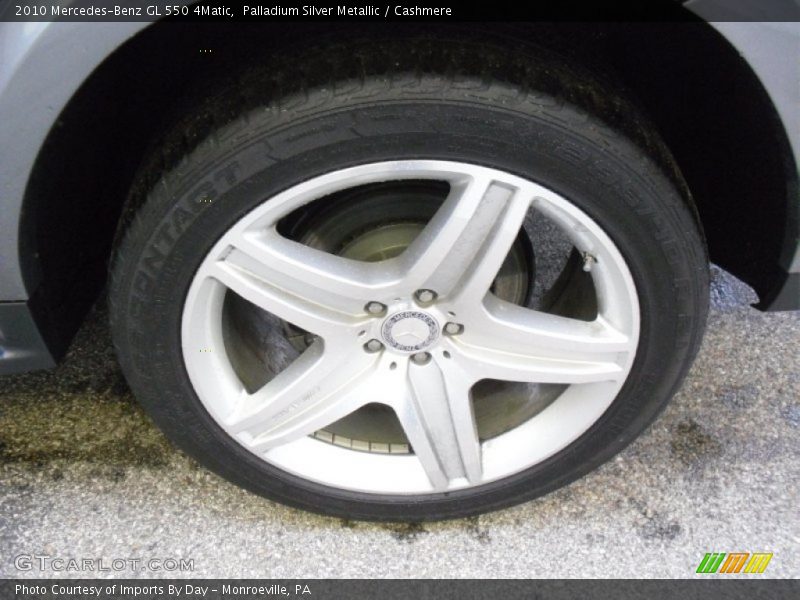 Palladium Silver Metallic / Cashmere 2010 Mercedes-Benz GL 550 4Matic